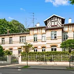 Capri - Cozy & Comfortable Near Sopot Beach By Lion Apartments