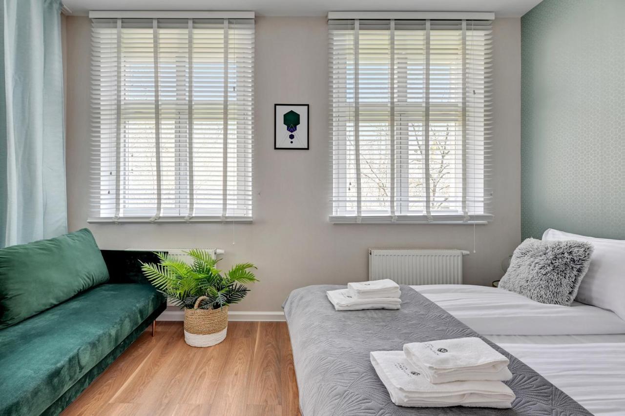 Capri - Cozy & Comfortable Near By Lion Apartment Sopot